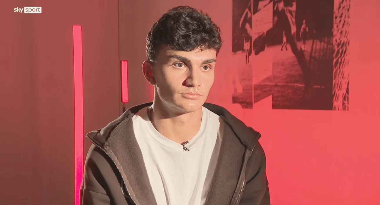 体育app下载官网-法鹰新星尤尊：被称为格策继任者让我感到自豪，将全力以赴