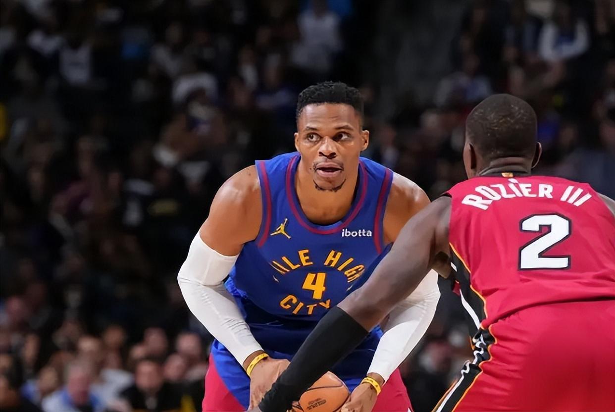 说好的签约呢？场均13+4.9+6，刚打出高效一季，自由市场反响平平