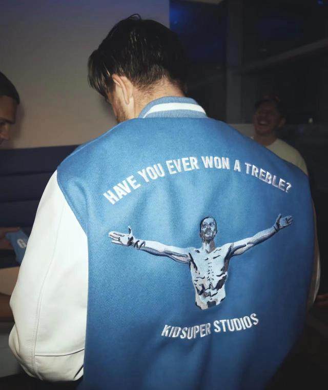 1693092679026067249.jpg effc0544-a30a-4a13-81d3-f1fa07462bb7.jpg